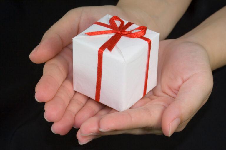 Luxury Gifts for the Stylish Ladylove in Your Life