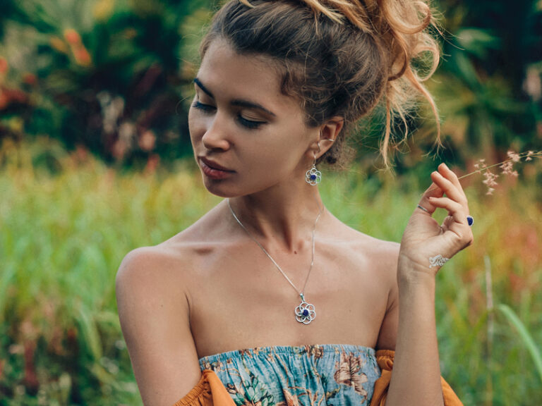 The Main 5 Sodalite Wedding Jewelry Plans For The All Around Voyaged Lady Of Great Importance